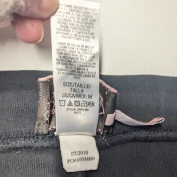 Juicy Couture Size Medium Black Velour Joggers - Picture 11 of 15